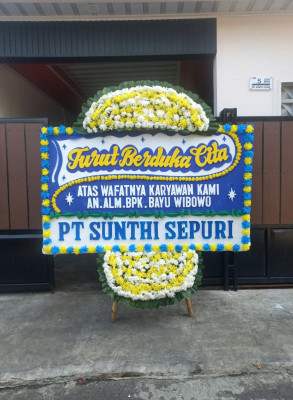 Papan Bunga Duka di Poboya